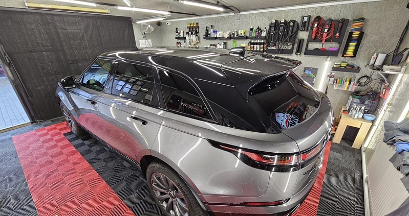 Land Rover Range Rover Velar cena 220000 przebieg: 137000, rok produkcji 2019 z Sosnowiec małe 137